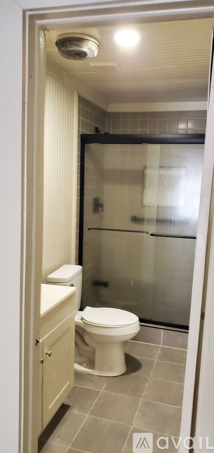 120 Vassar Lane 2 Beds Apartment for Rent