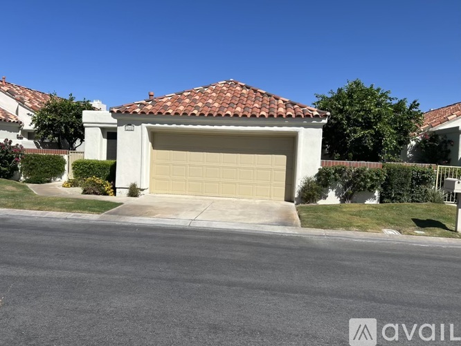 77654 Calle Las Brisas North 3 Beds Single Family Home for Rent - Photo gallery 2