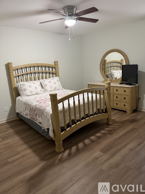 2451 Old Salem Circle Southeast 2 Beds Apartment for Rent - Photo gallery 2
