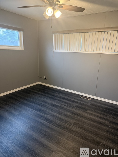 17111 Oakwood Ave 3 Beds Single Family Home for Rent - Photo gallery 3