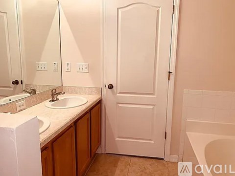 12117 Infinity Drive 4 Beds Apartment for Rent