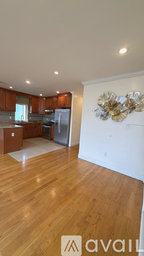 42-17 157th Street 3 Beds Single Family Home for Rent - Photo gallery 2