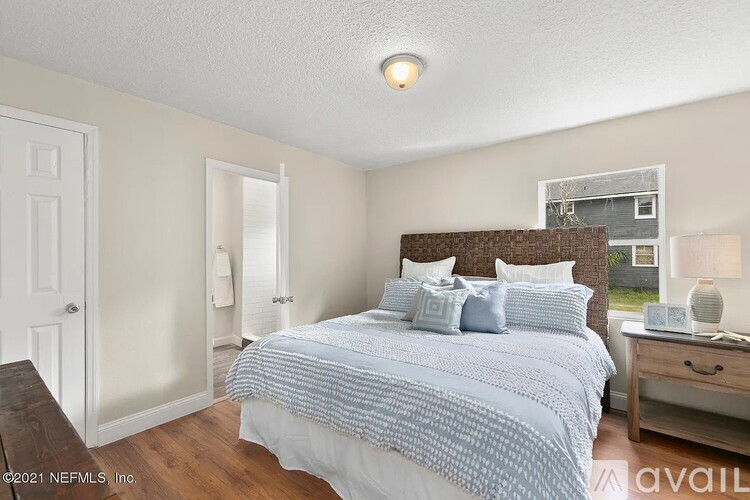 1134 Pippin Street 3 Beds Single Family Home for Rent - Photo gallery 4