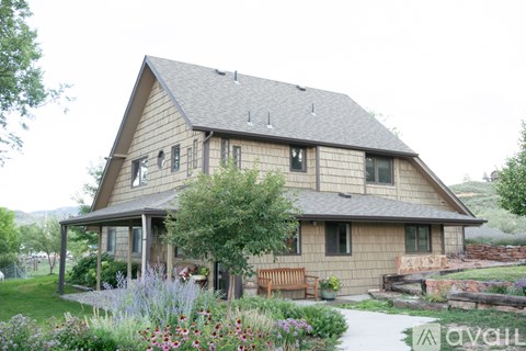 3305 North County Road 23E 5 Beds Apartment for Rent