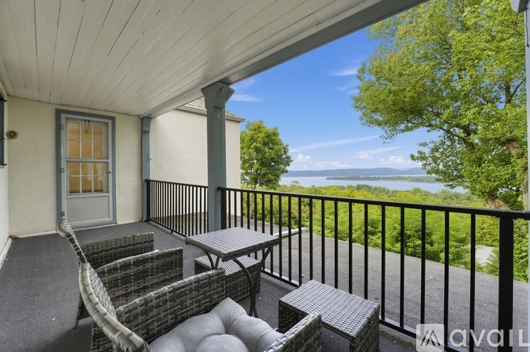 131 Cedar Ln 3 Beds Single Family Home for Rent - Photo gallery 2