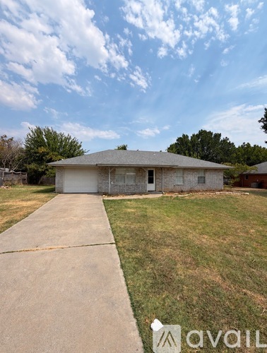 116 Westridge Drive 3 Beds Single Family Home for Rent - Photo gallery 1