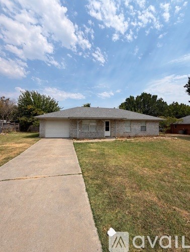 116 Westridge Drive 3 Beds Apartment for Rent