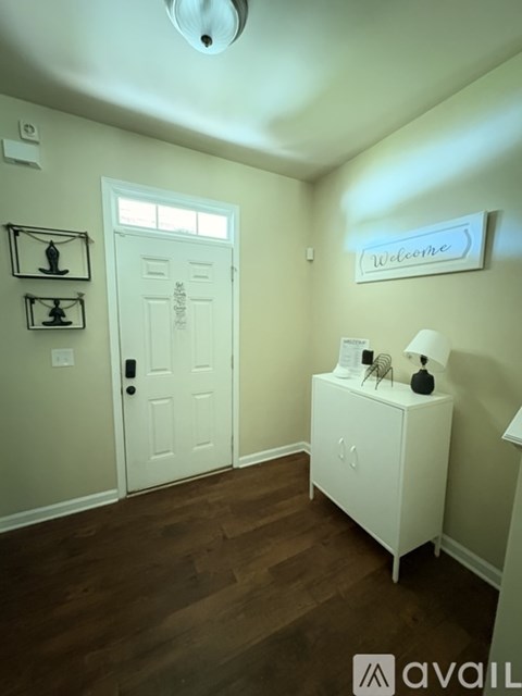 8371 Regent Street 4 Beds Apartment for Rent