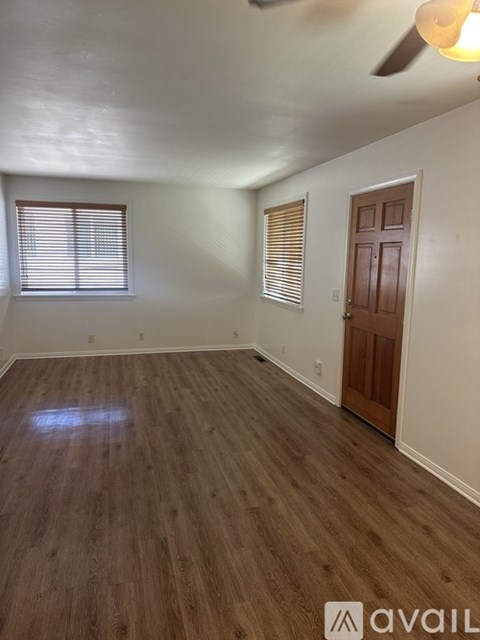 1842 Burton Street 2 Beds Apartment for Rent