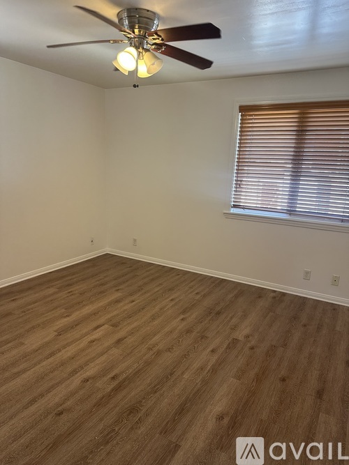 1842 Burton Street 2 Beds Single Family Home for Rent - Photo gallery 2