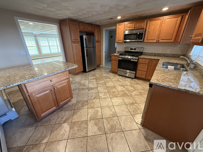 24 Apulia Street 3 Beds Single Family Home for Rent - Photo gallery 4