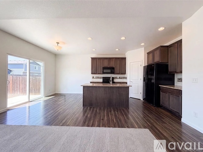 San Jose Way 3 Beds Single Family Home for Rent - Photo gallery 3