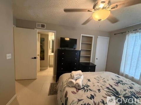 6142 Westgate Road 2 Beds Apartment for Rent