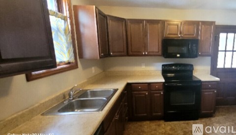2023 Maryland Avenue 2 Beds Apartment for Rent