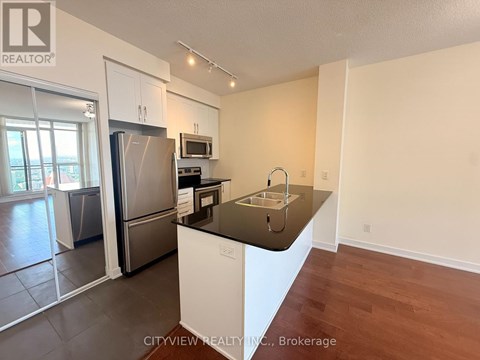4101 - 4070 CONFEDERATION PARKWAY 1 Apartment for Rent