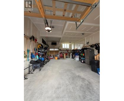 79 GOLDEN MEADOWS DRIVE 5 Beds House for Rent - Photo gallery 2