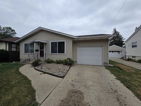 1125 170Th Street 3 Beds Apartment for Rent