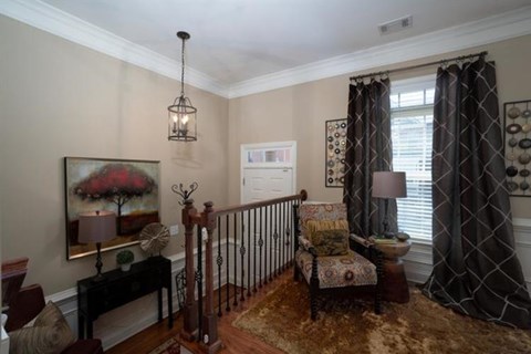 9052 Woodland Trail 5 Beds Apartment for Rent