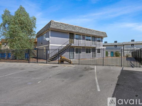 309 Eastminister Court 2 Beds Apartment for Rent