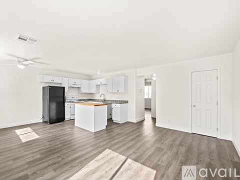 309 Eastminister Court 2 Beds Apartment for Rent
