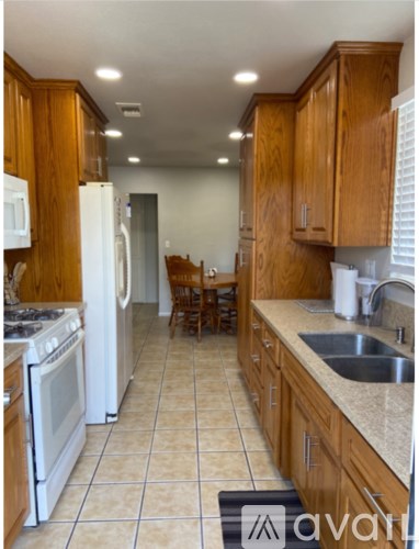 1032 W 125Th St 1 Apartment for Rent