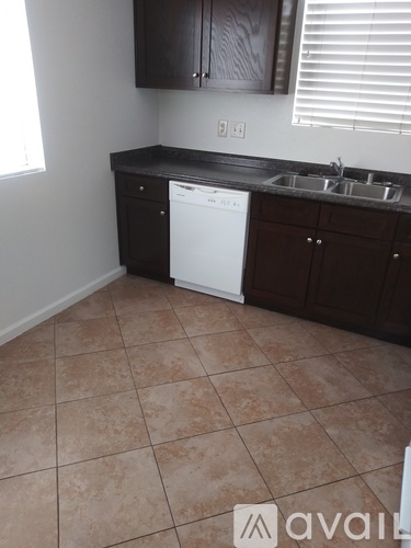 15695 Palo Alto Avenue 1 Single Family Home for Rent - Photo gallery 3