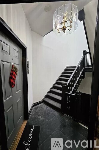 6639 South Perry Avenue 2 Beds Apartment for Rent