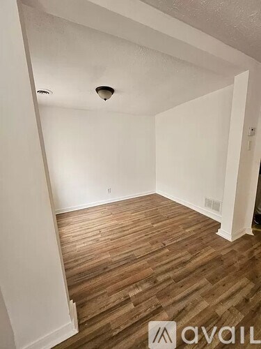 6639 South Perry Avenue 2 Beds Apartment for Rent
