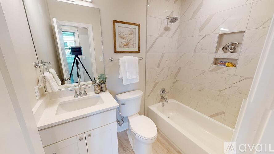 220 Hamilton St NW 2 Beds Apartment for Rent - Photo gallery 2
