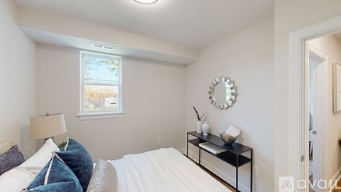 220 Hamilton St NW 2 Beds Apartment for Rent
