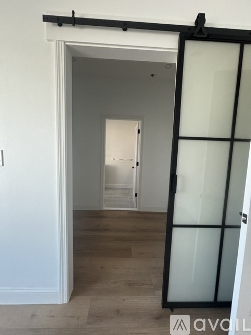 1077 1079 Dorchester Avenue 3 Beds Apartment for Rent - Photo gallery 1