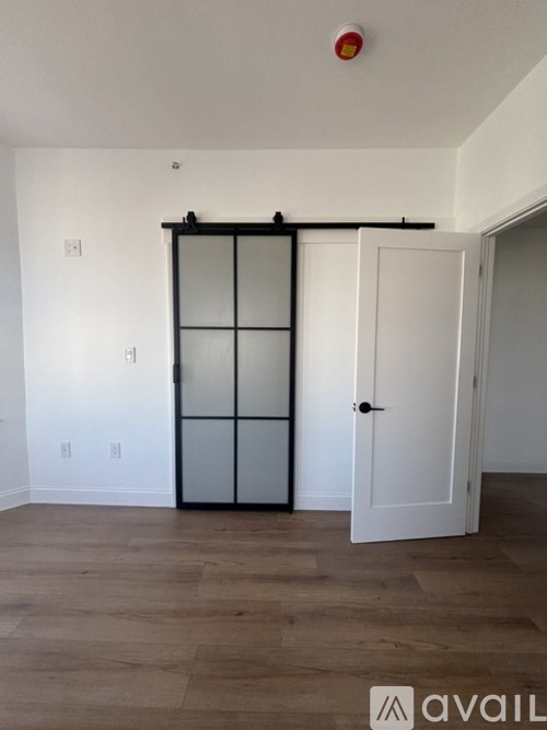 1077 1079 Dorchester Avenue 3 Beds Apartment for Rent - Photo gallery 4