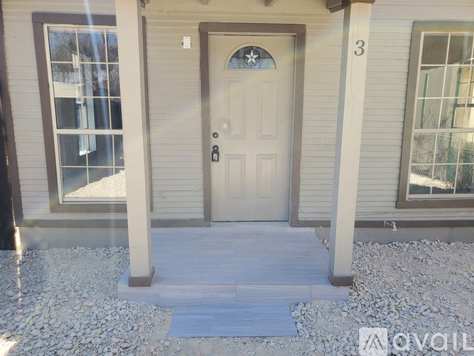 134 Albert St 1 Single Family Home for Rent - Photo gallery 2