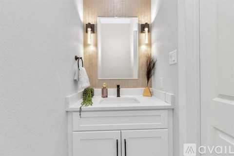 4622 Clover St 3 Beds Apartment for Rent
