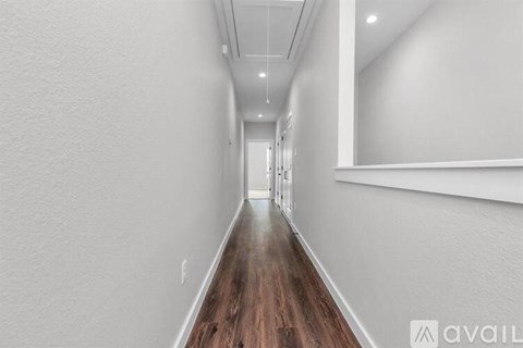 4622 Clover St 3 Beds Apartment for Rent