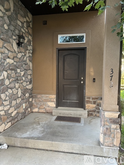372 South 790 West 3 Beds Townhouse for Rent - Photo gallery 2