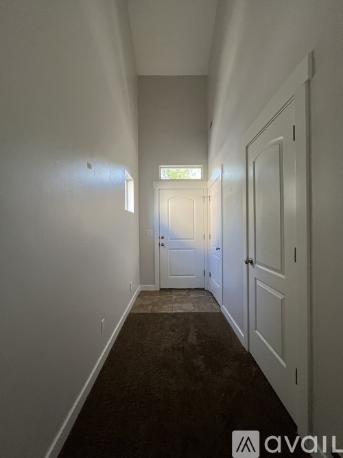 372 South 790 West 3 Beds Townhouse for Rent - Photo gallery 3