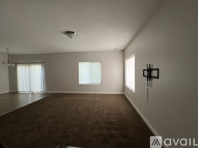 372 South 790 West 3 Beds Townhouse for Rent - Photo gallery 5