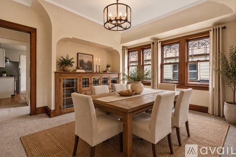 6032 W Wells St 3 Beds Apartment for Rent