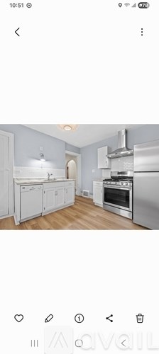 6032 W Wells St 3 Beds Apartment for Rent