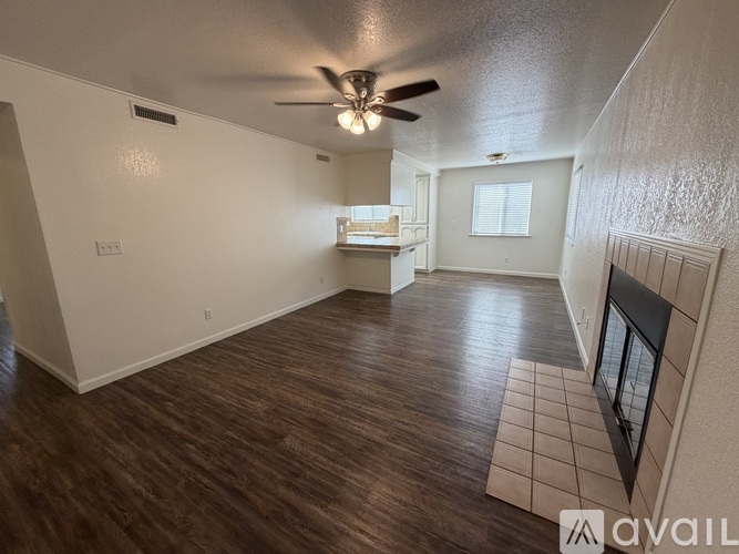 1242 Armstrong Ave 3 Beds Single Family Home for Rent - Photo gallery 4