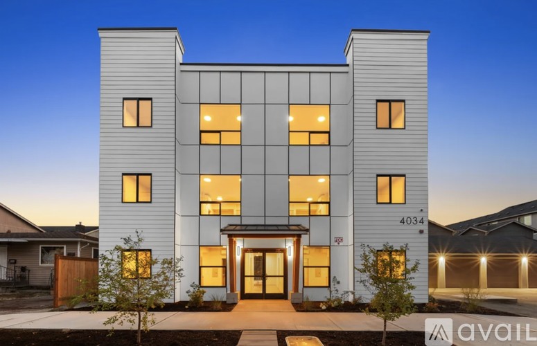 4034 S Puget Sound Ave 1 Apartment for Rent - Photo gallery 1