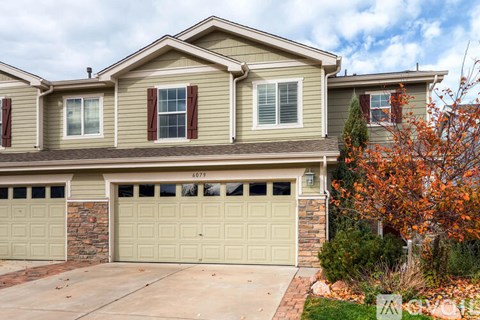 6079 Raleigh Circle 4 Beds Apartment for Rent