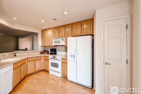 6079 Raleigh Circle 4 Beds Apartment for Rent