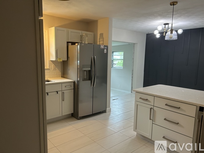 403 North Michigan Avenue 3 Beds Single Family Home for Rent - Photo gallery 2
