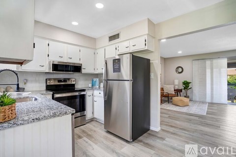 2001 Glenridge Way 2 Beds Apartment for Rent