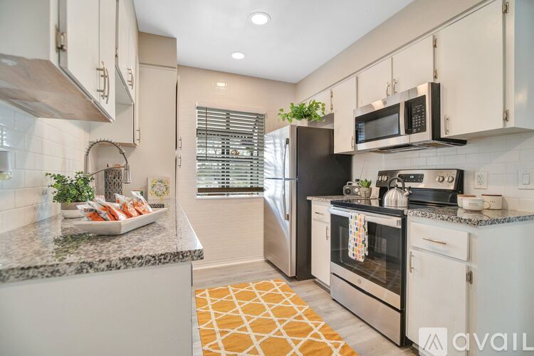 3373 Coe Avenue 1 Apartment for Rent - Photo gallery 1