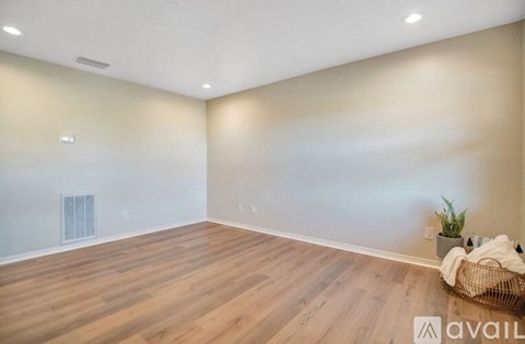 2690 Curry Ford Road 1 Apartment for Rent