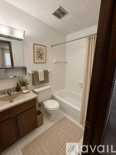 1884 Wilson Avenue 2 Beds Apartment for Rent