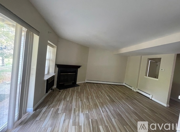 1 Lexington Hills Road 2 Beds Condo for Rent - Photo gallery 4